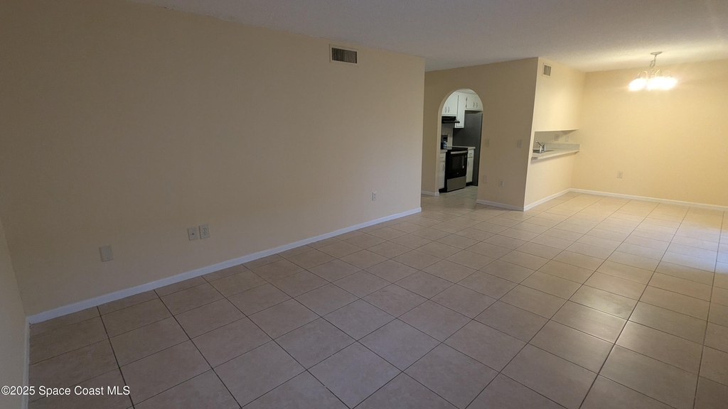 109 San Juan Circle - Photo 7