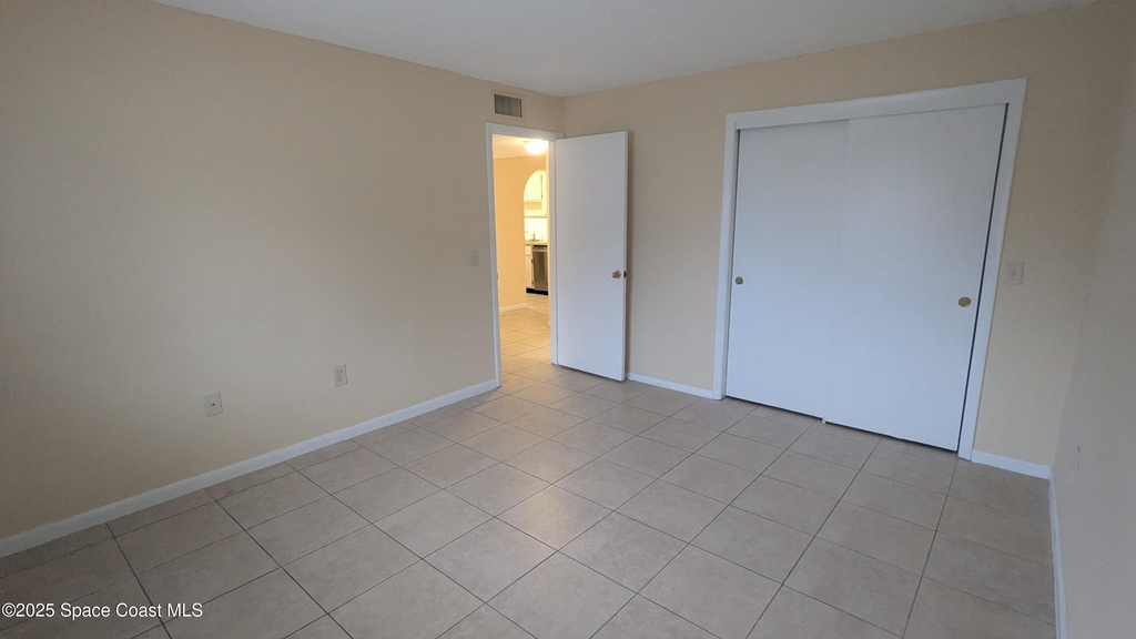 109 San Juan Circle - Photo 12