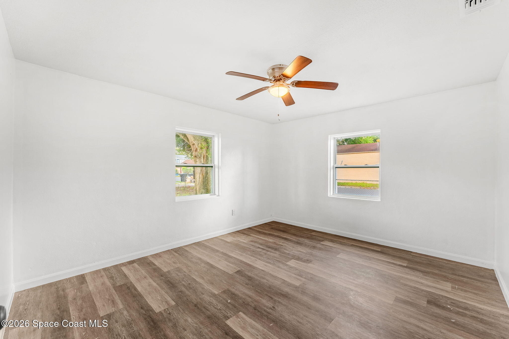 405 Dummitt Avenue - Photo 18