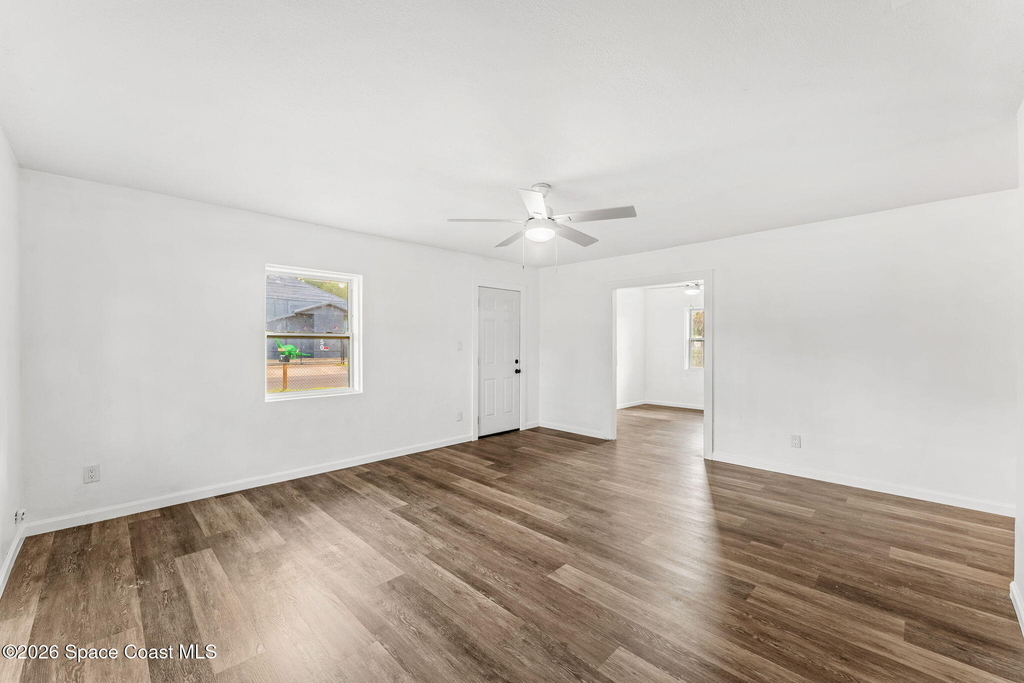 405 Dummitt Avenue - Photo 13