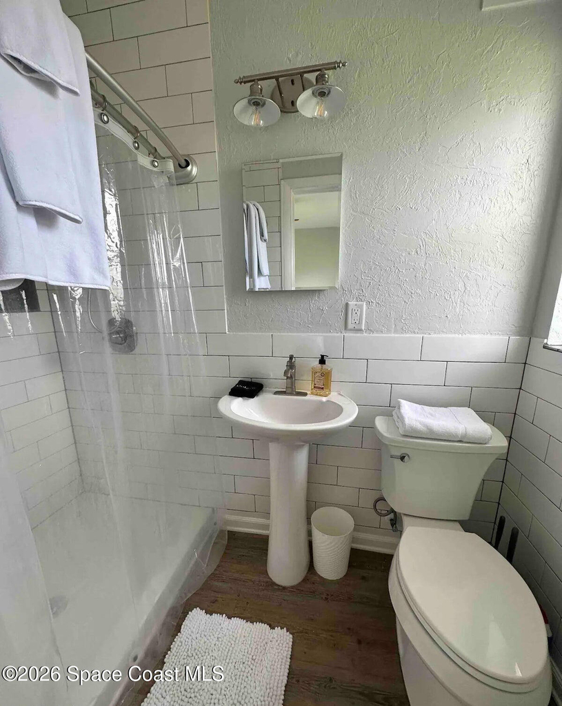 589 Hillside Court - Photo 9