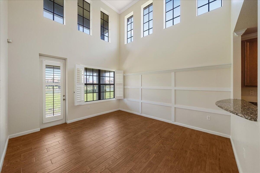 700 Ventura Drive - Photo 8