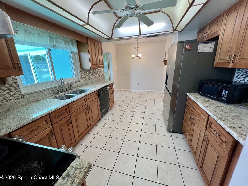 1497 Krin Court Ne - Photo 12