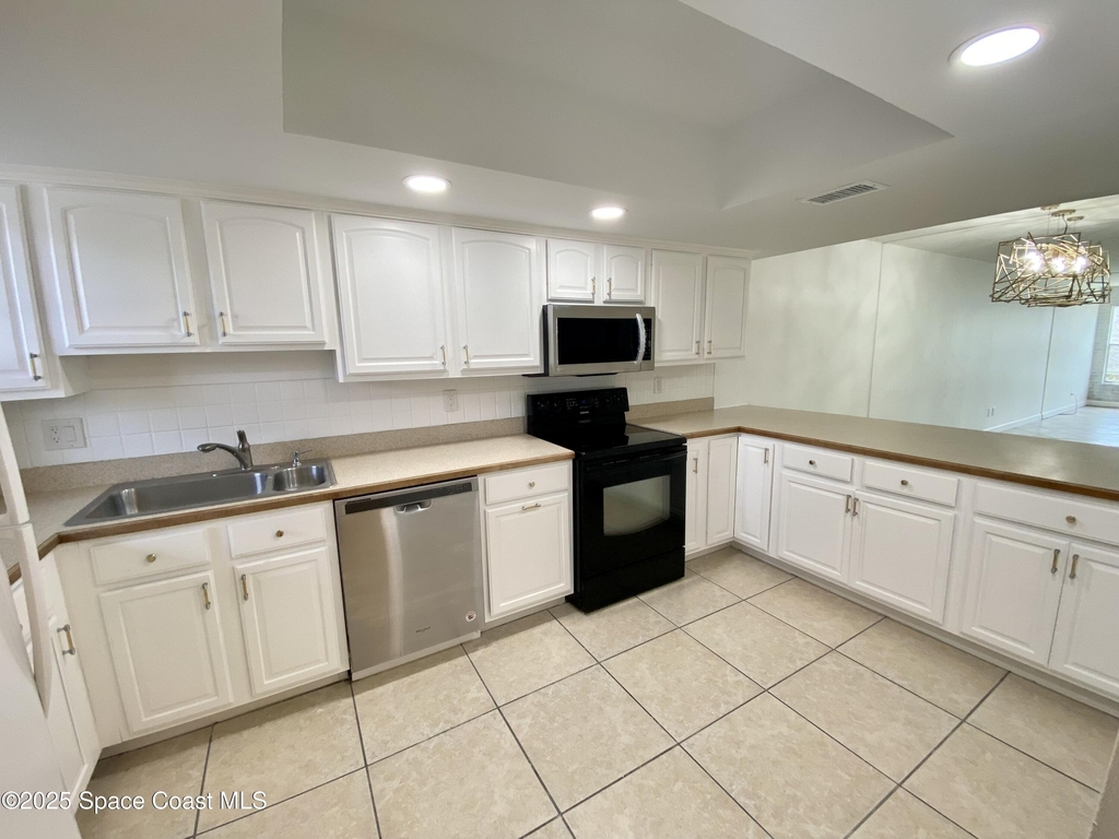 325 Tangle Run Boulevard - Photo 5