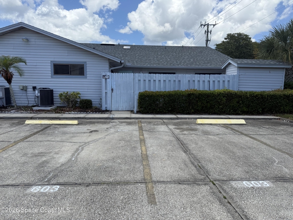1946 Otterbein Avenue - Photo 29