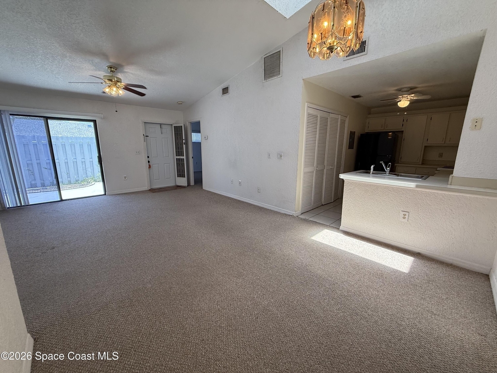 1946 Otterbein Avenue - Photo 6