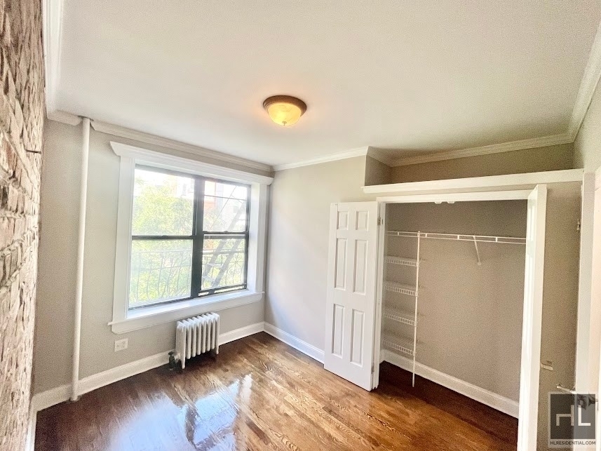 E 13th St. - Photo 3