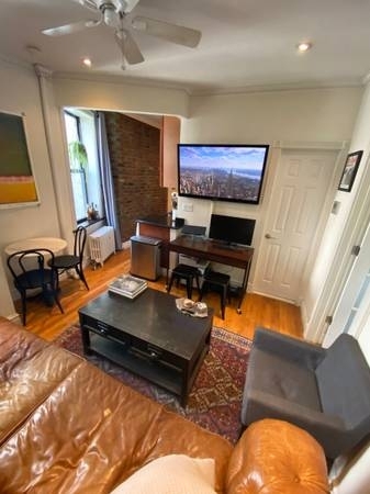 E 13th St. - Photo 2