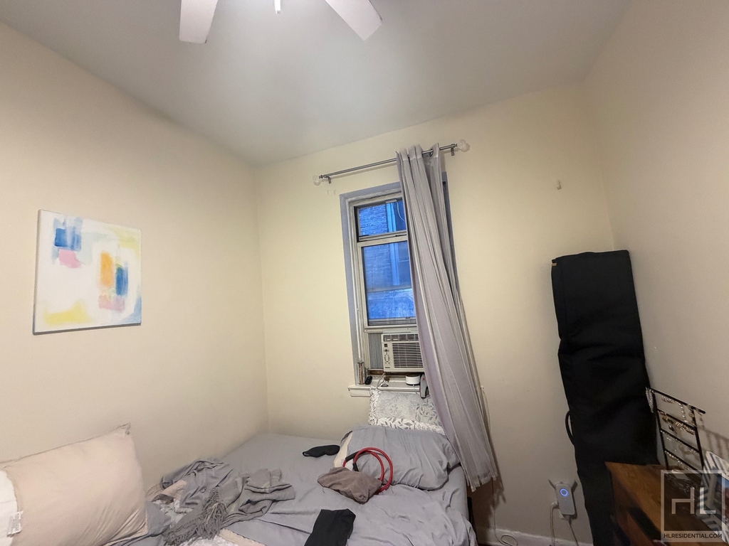 326 West 83 Street - Photo 8