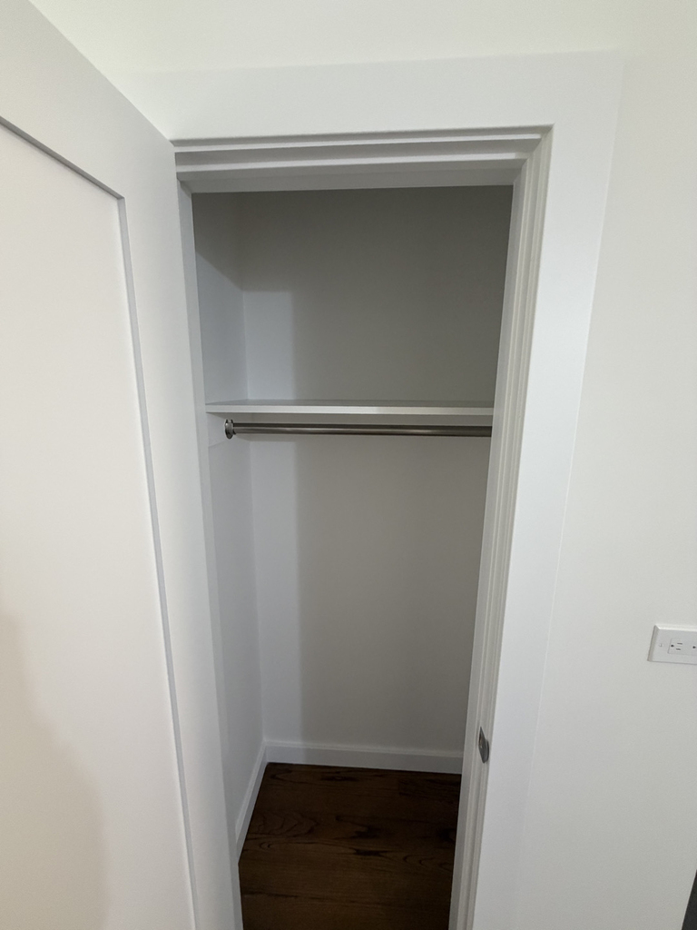 235 West 22nd Street - Photo 2