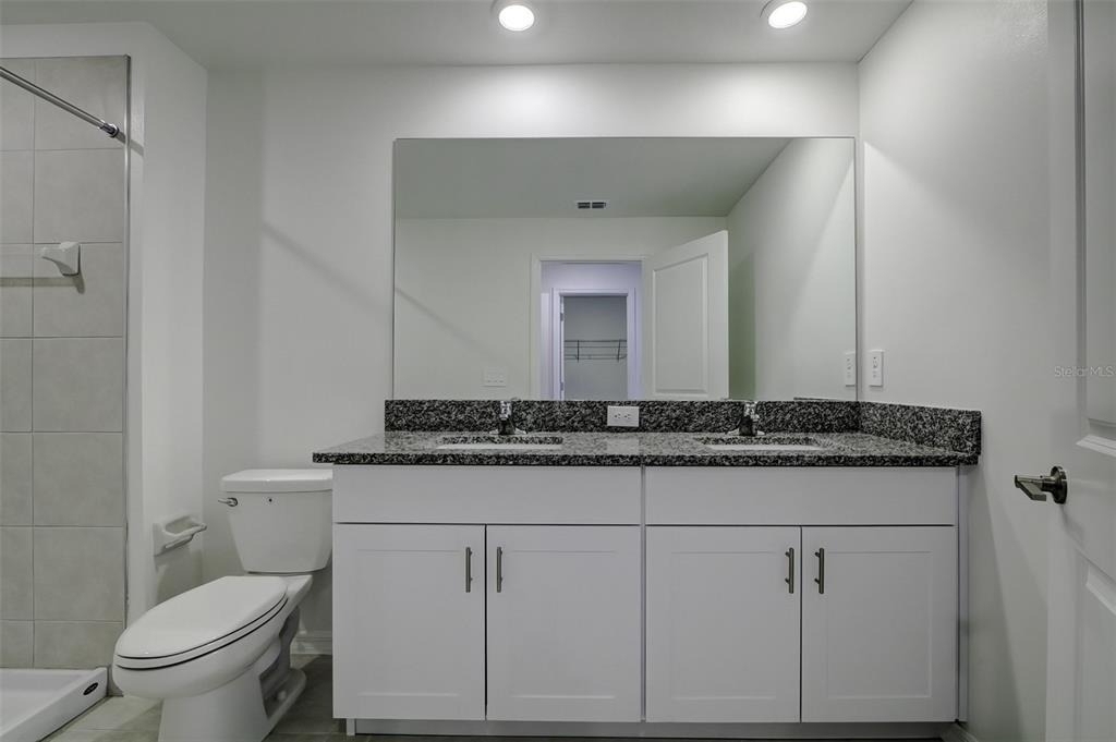 8240 Corner Pine Way - Photo 18