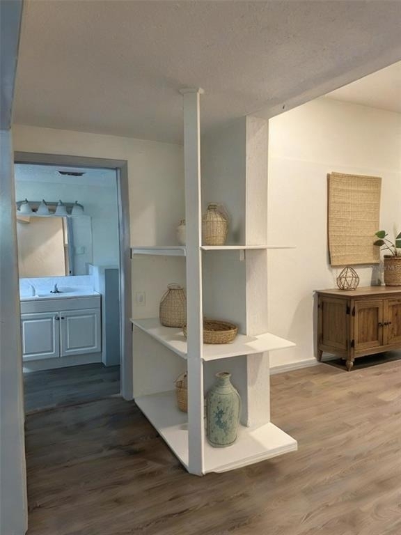 308 E Adalee Street - Photo 3