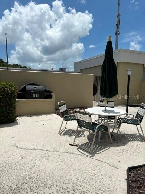 2302 S Manhattan Avenue - Photo 17