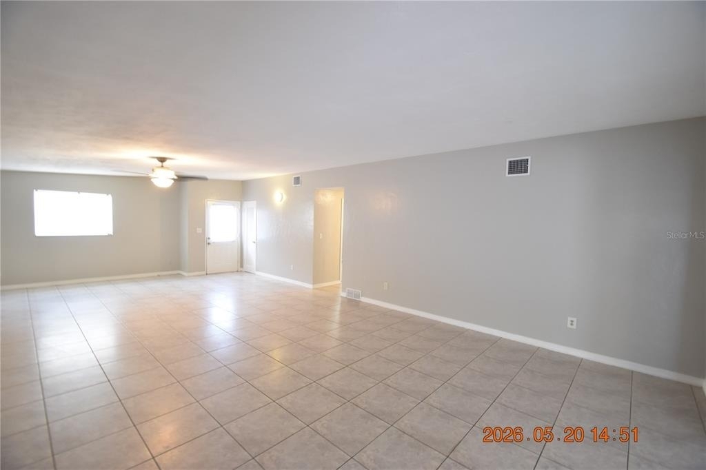 8720 Flame Vine Avenue - Photo 7