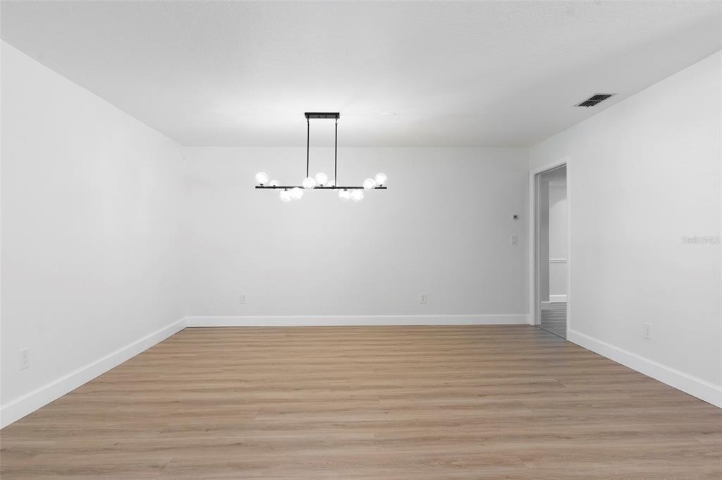 3119 Hyde Park Drive - Photo 8
