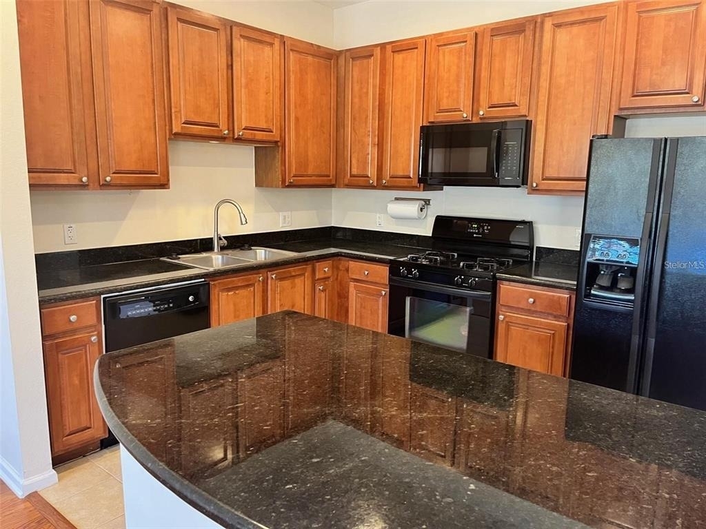 532 Jasmine Way - Photo 7