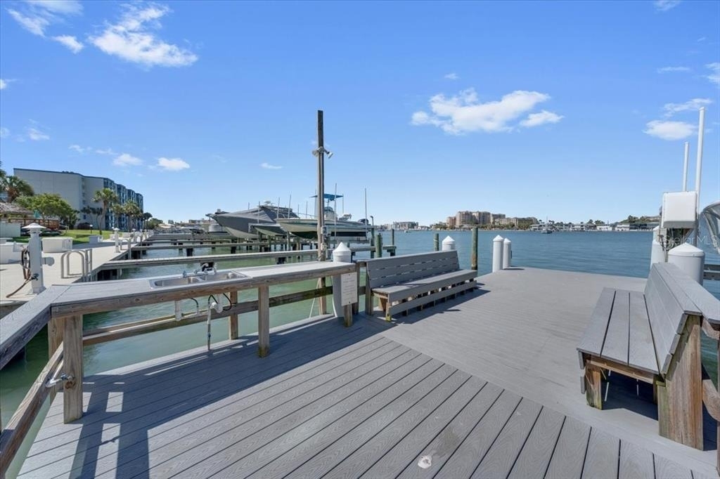 660 Island Way - Photo 51