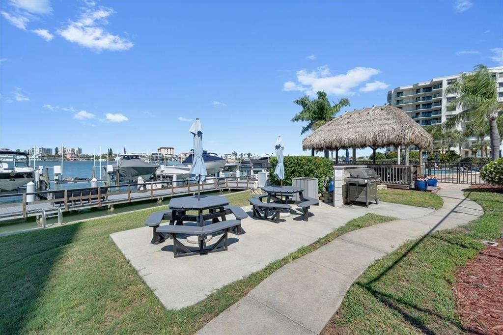 660 Island Way - Photo 49