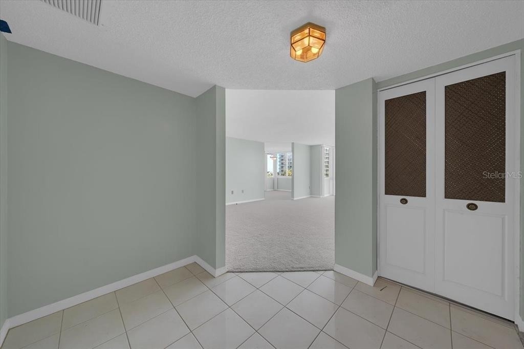 660 Island Way - Photo 10