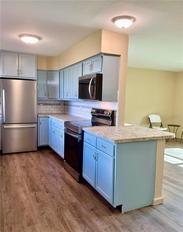 8201 120th Street - Photo 4