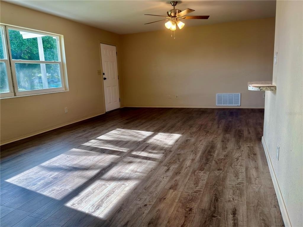 8201 120th Street - Photo 5