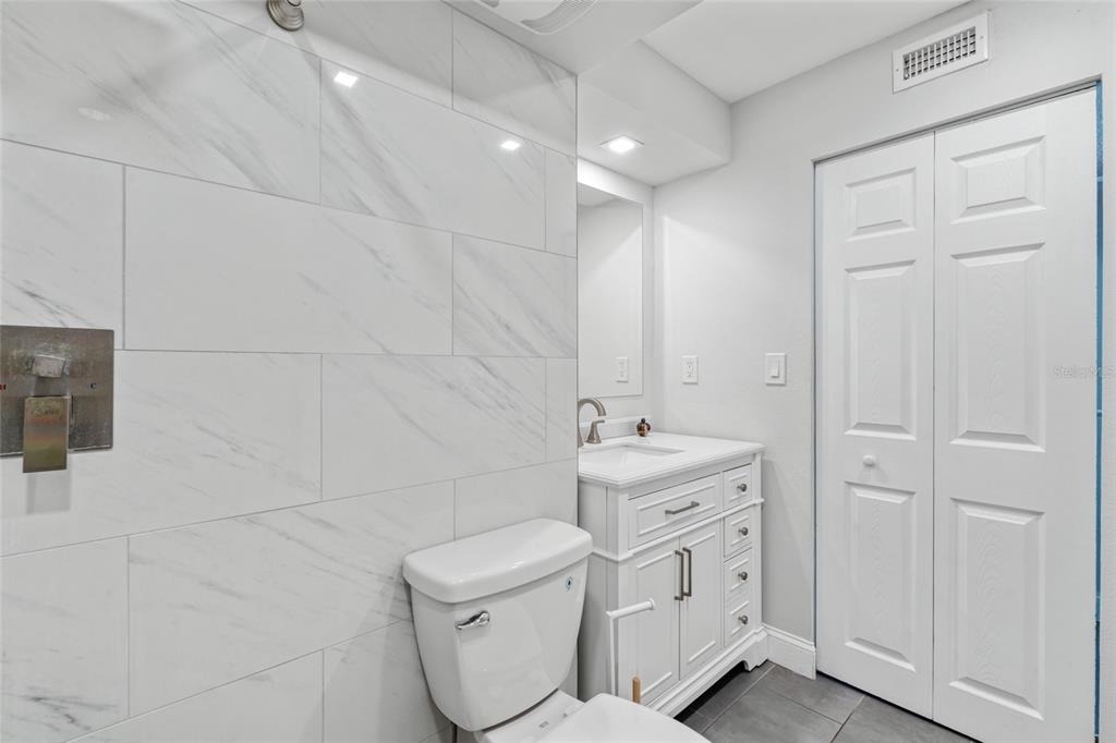 51 Island Way - Photo 15