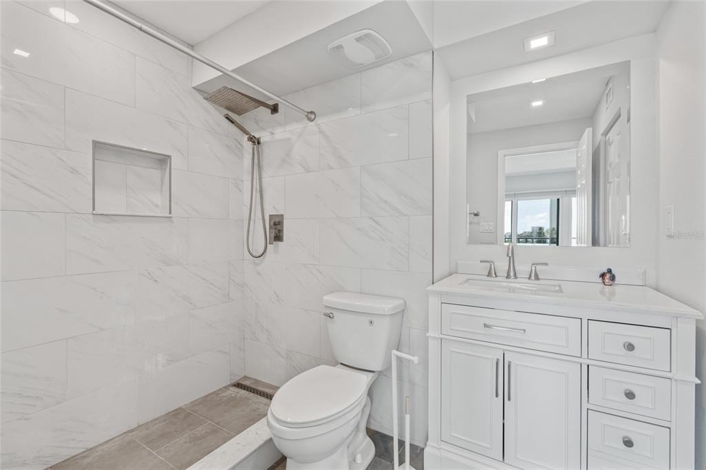 51 Island Way - Photo 14