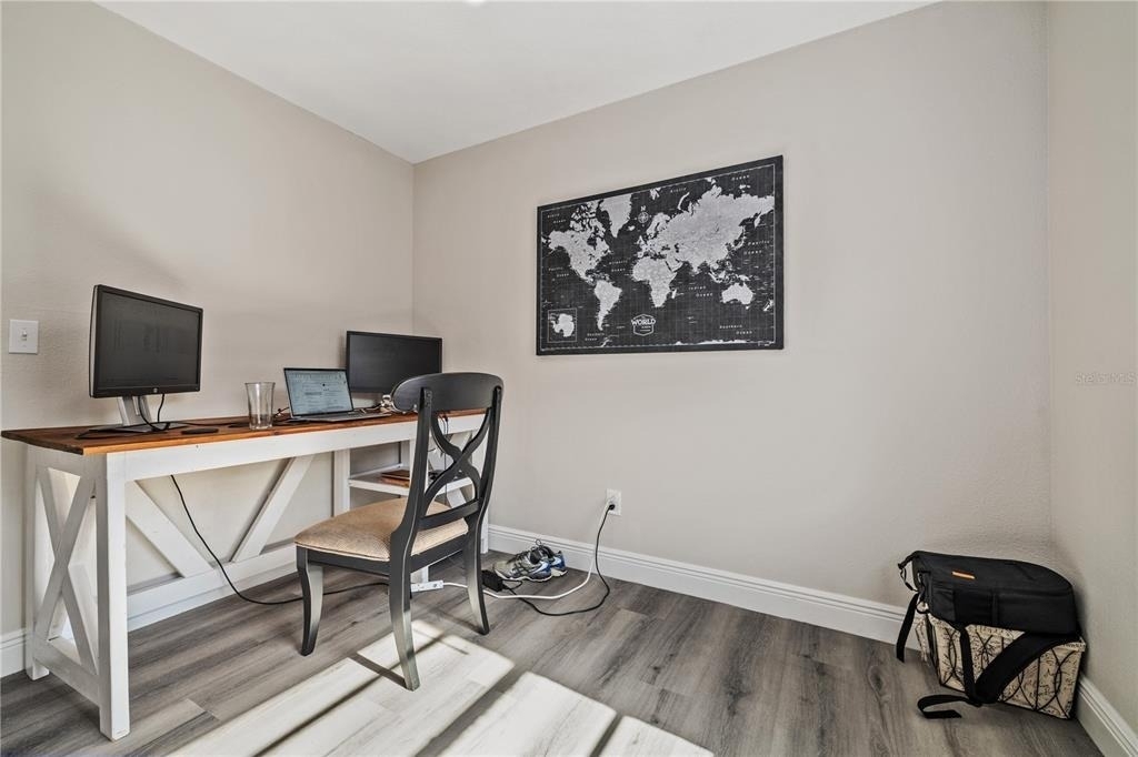 112 W Stanley Street - Photo 14