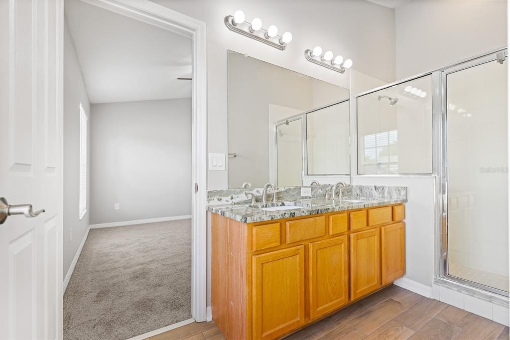 6123 Fishhawk Crossing Boulevard - Photo 16