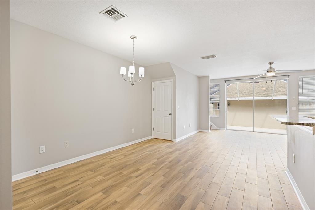 6123 Fishhawk Crossing Boulevard - Photo 4