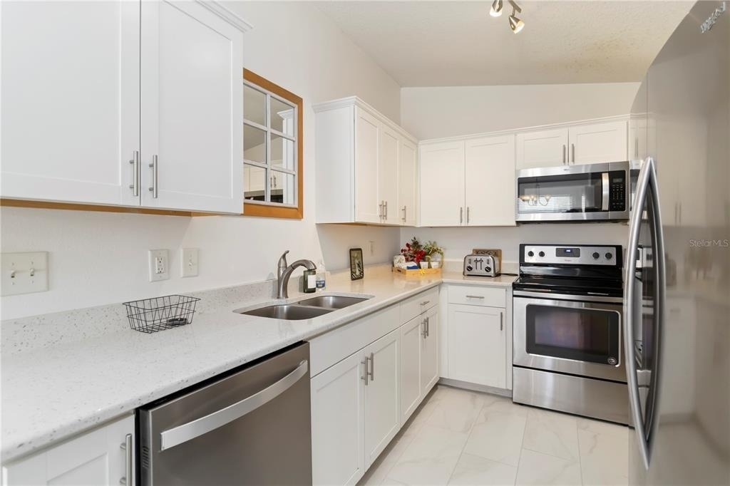 1883 Mova Street - Photo 8