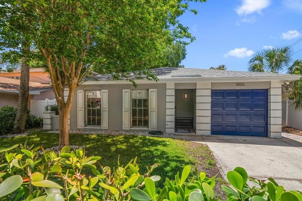3920 W Barcelona Street - Photo 0