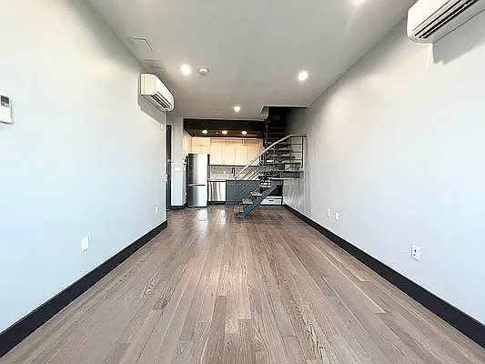 540 Driggs Avenue - Photo 2