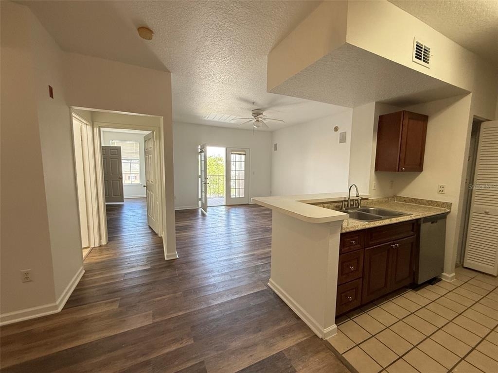 14316 Fredricksburg Drive - Photo 2
