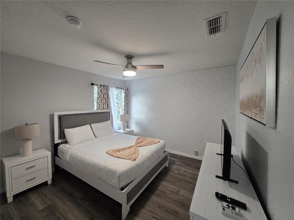 930 Oxford Drive - Photo 29