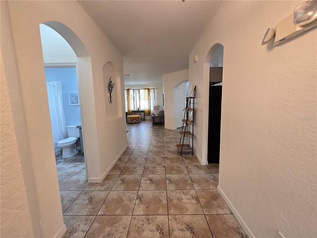 930 Oxford Drive - Photo 13