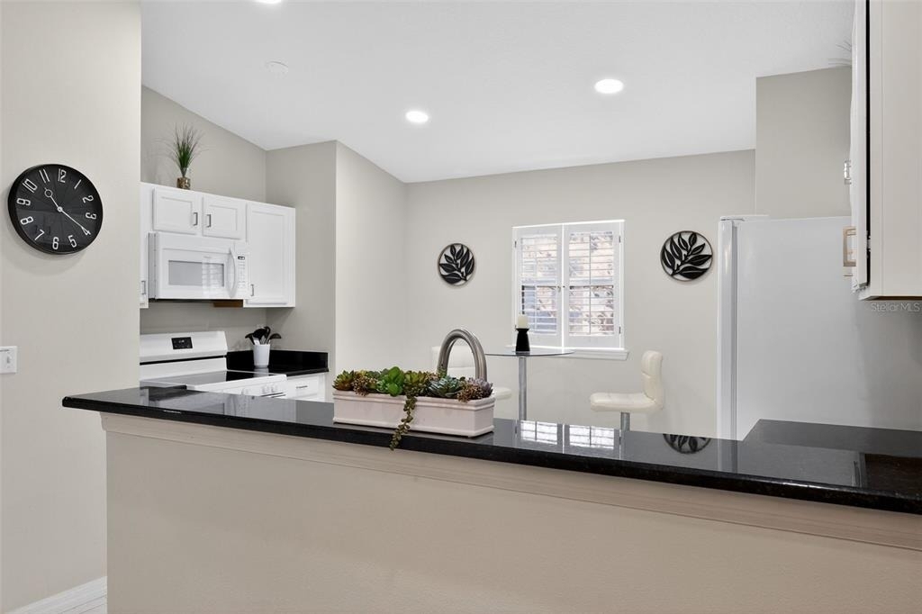 165 Scrub Jay Way - Photo 10