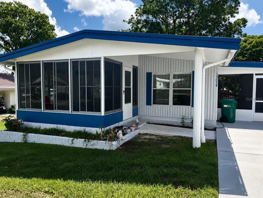 1503 Peachtree Lane - Photo 1