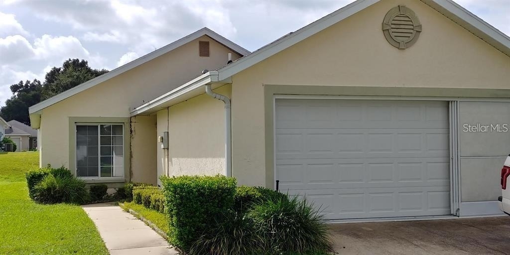 2028 Nw 50th Avenue - Photo 0