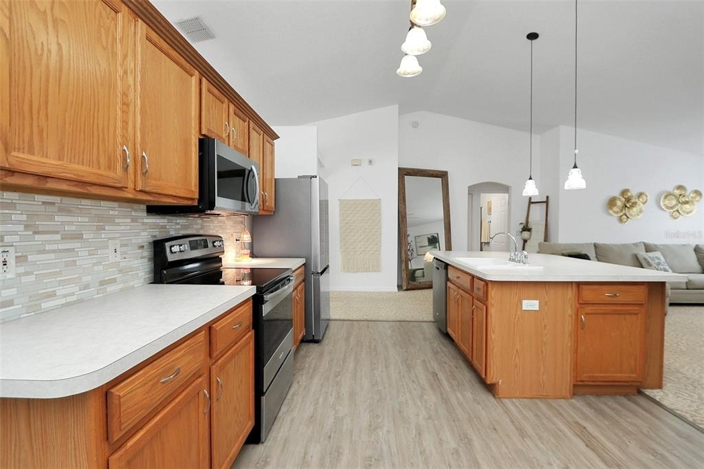 10648 Sw 38th Avenue - Photo 16