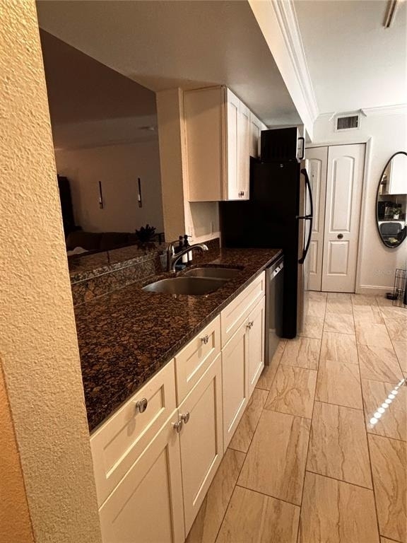 413 Summit Ridge Place - Photo 13