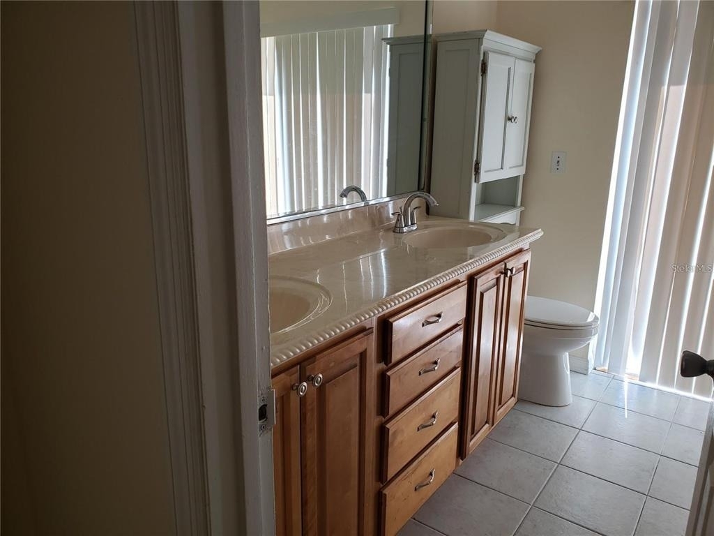 3792 Dunwich Avenue - Photo 10