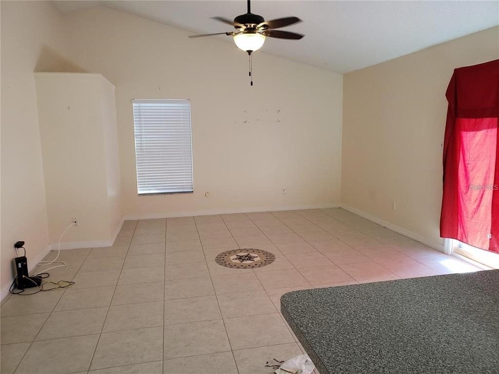 3792 Dunwich Avenue - Photo 5