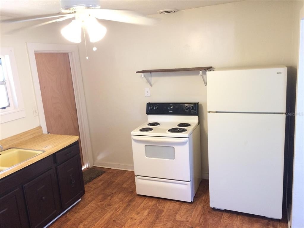 625 Holmes Avenue - Photo 10