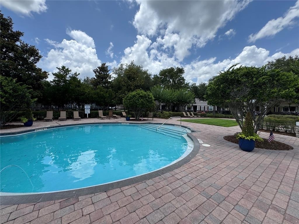 6811 Helmsley Circle - Photo 28