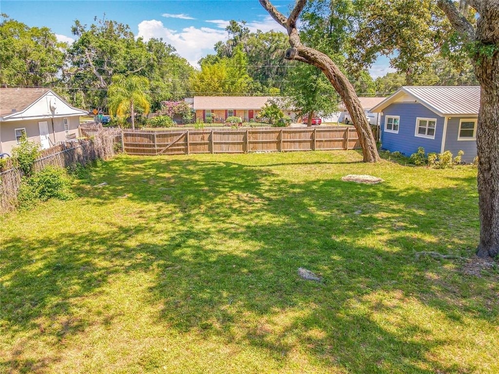 1006 E 11th Avenue - Photo 1