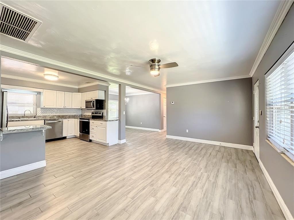 1006 E 11th Avenue - Photo 6
