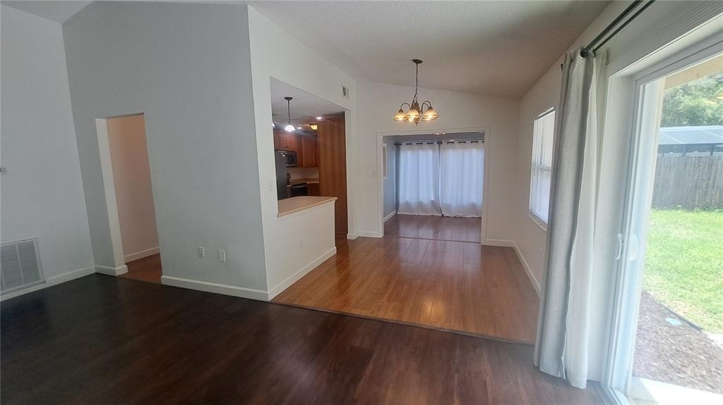 308 N Cypress Way - Photo 3