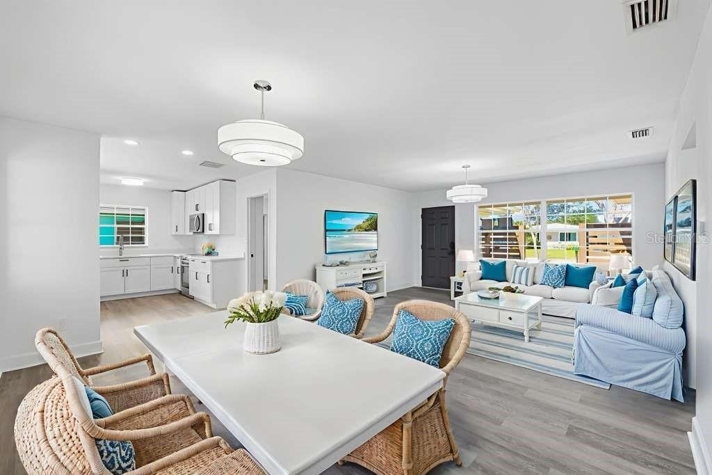 2491 Coronado Way - Photo 4