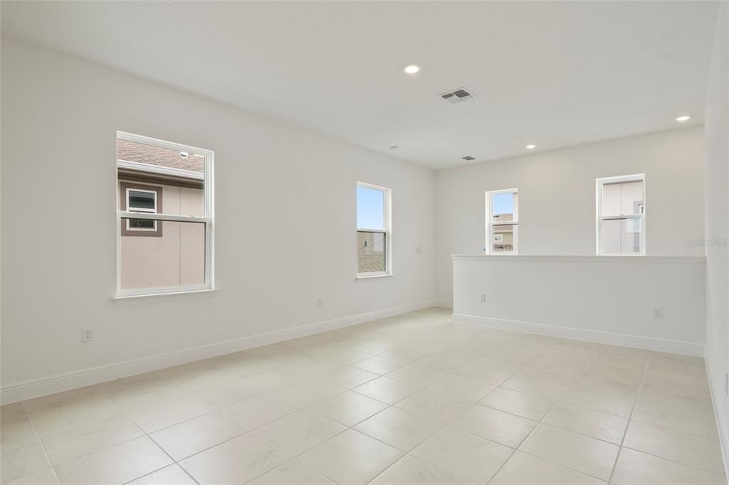 10027 Gobat Alley - Photo 6